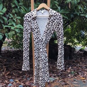 100% Silk Wrap Dress Diane Von Fustenberg Vintage Y2K Earthtone Neutral